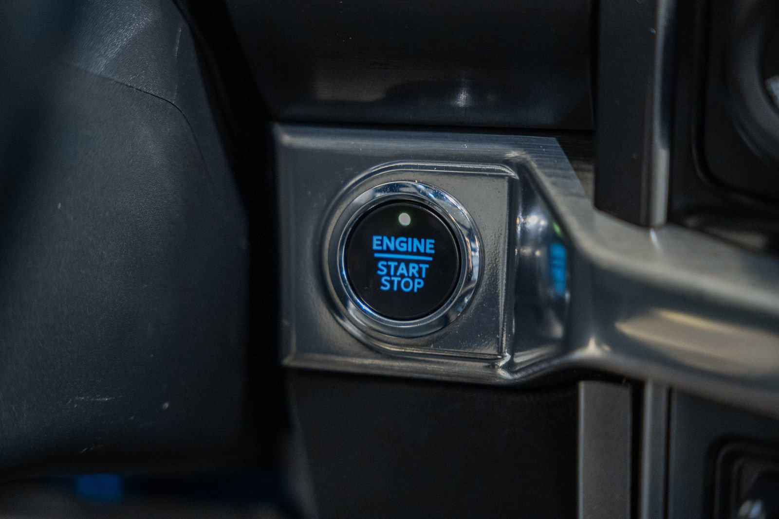 Certified 2021 Ford F150 Lariat w/ Equipment Group 502A High image 36