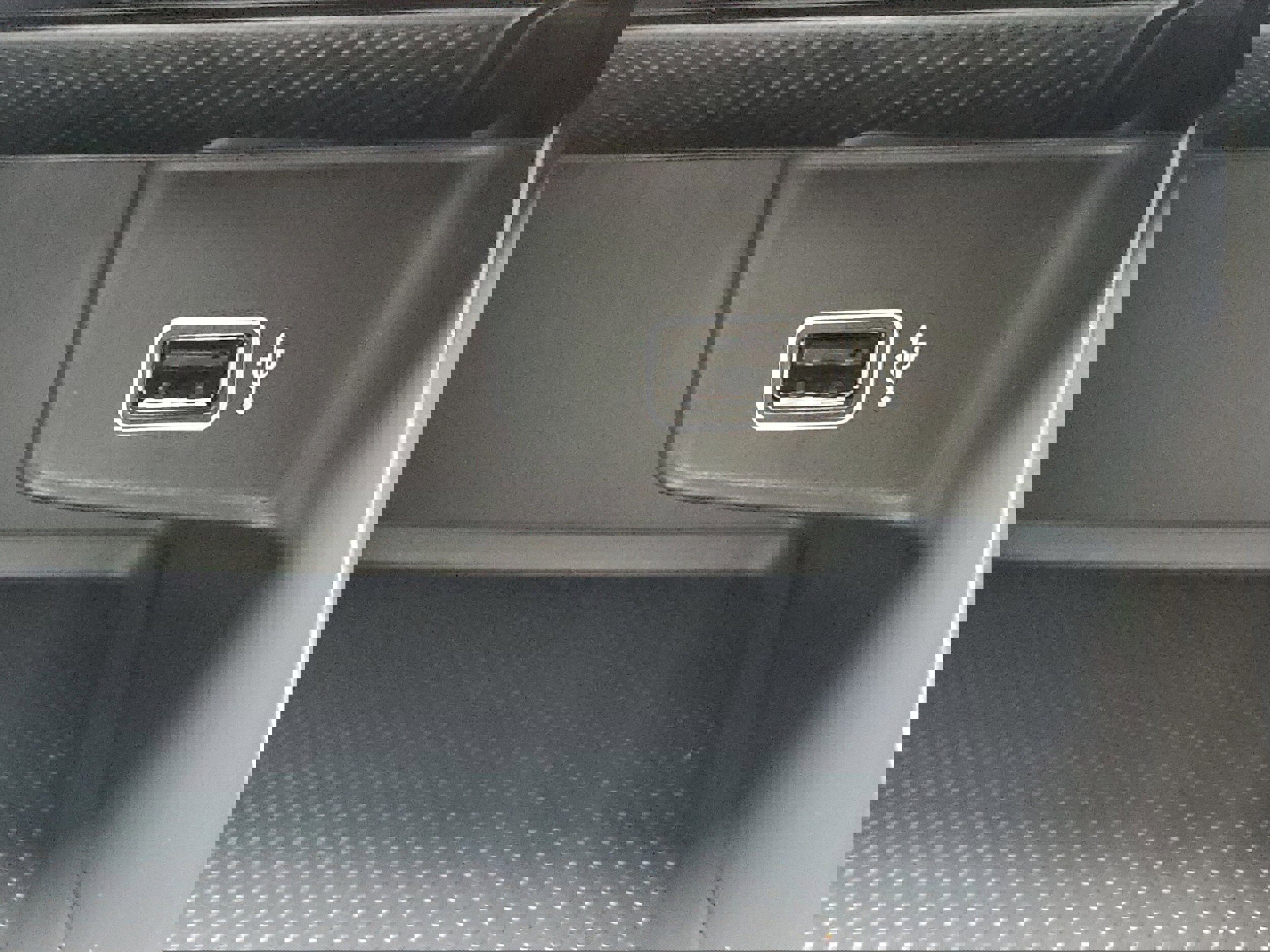 Used 2019 Volkswagen Jetta SEL w/ Cold Weather Package image 21