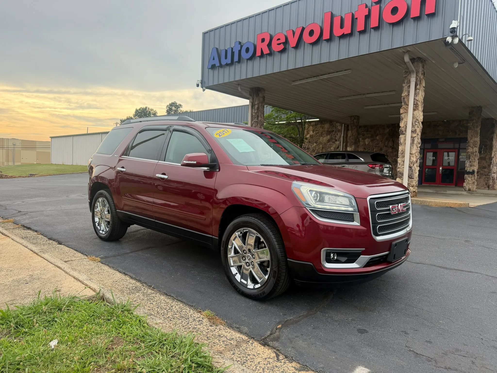 Used 2017 GMC Acadia Limited SLT