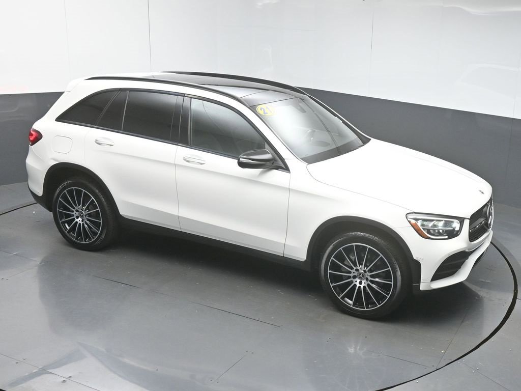 Used 2021 Mercedes-Benz GLC 300 w/ AMG Line image 39