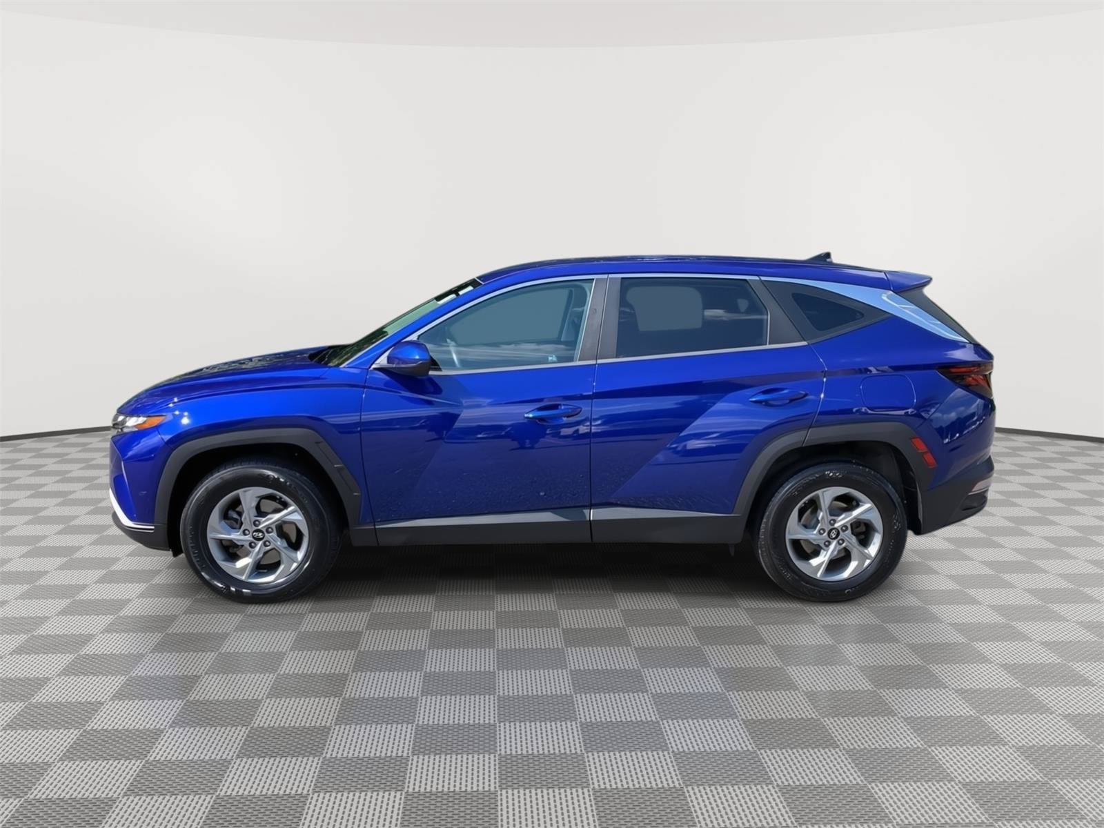Used 2022 Hyundai Tucson SE AWD/4WD image 2