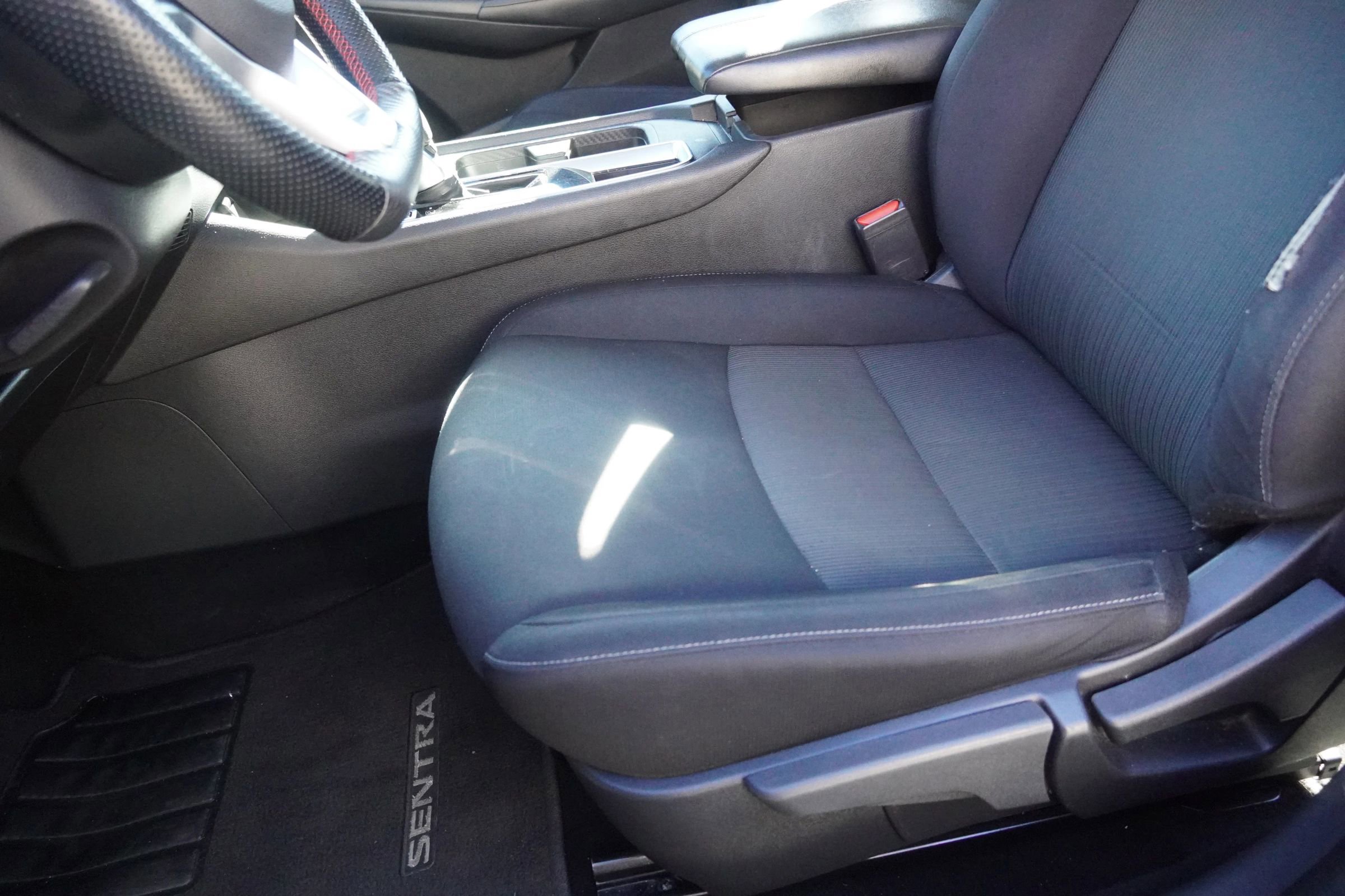 Used 2020 Nissan Sentra SV w/ Trunk Package image 25