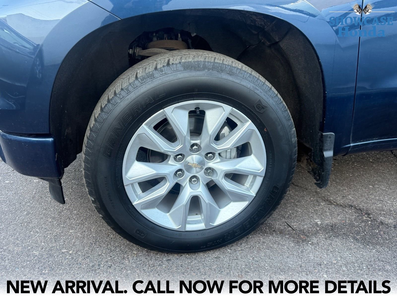 Used 2022 Chevrolet Silverado 1500 Custom w/ LPO, Dark Essentials Package image 7