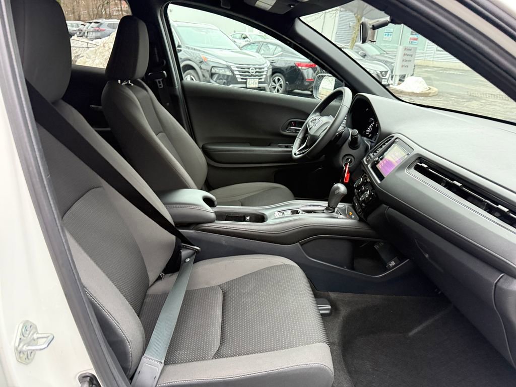 Used 2022 Honda HR-V Sport image 25