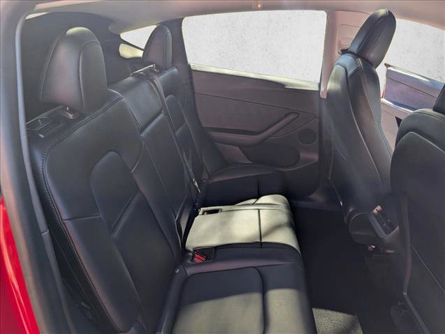 Used 2022 Tesla Model Y Performance image 19