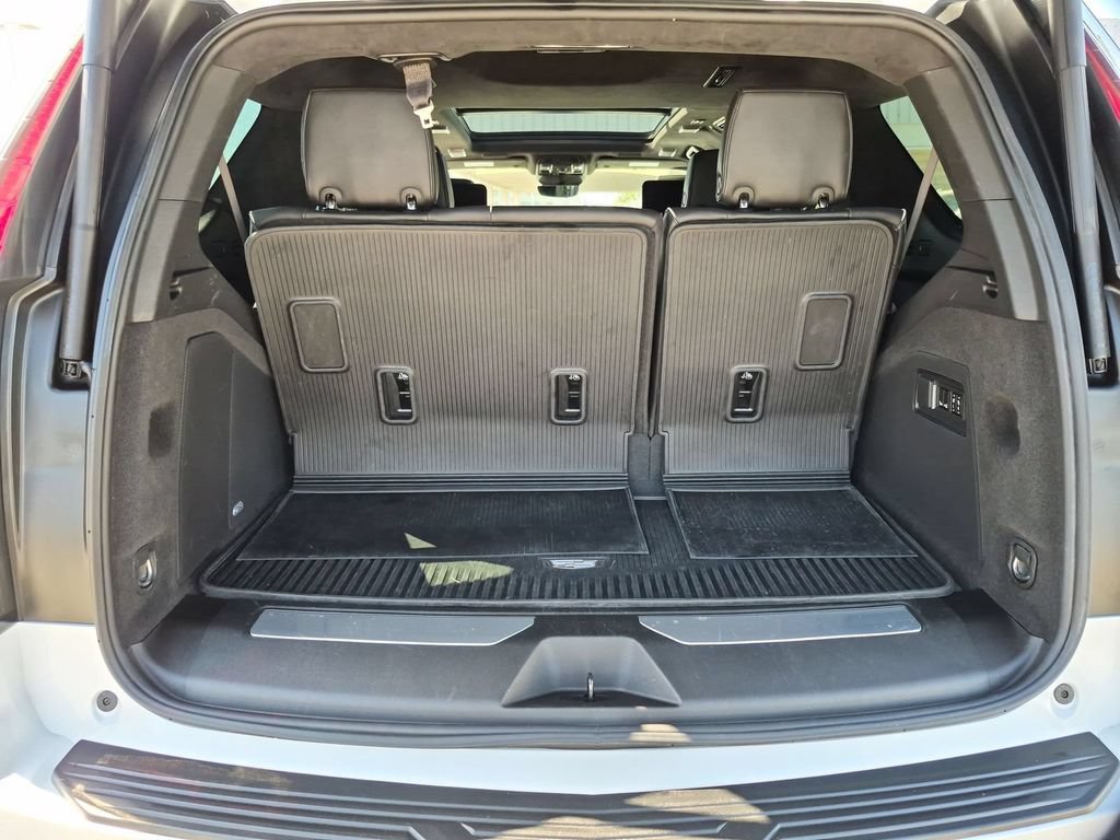 Certified 2024 Cadillac Escalade Sport Platinum w/ LPO, Floor Liner Package AWD/4WD image 19
