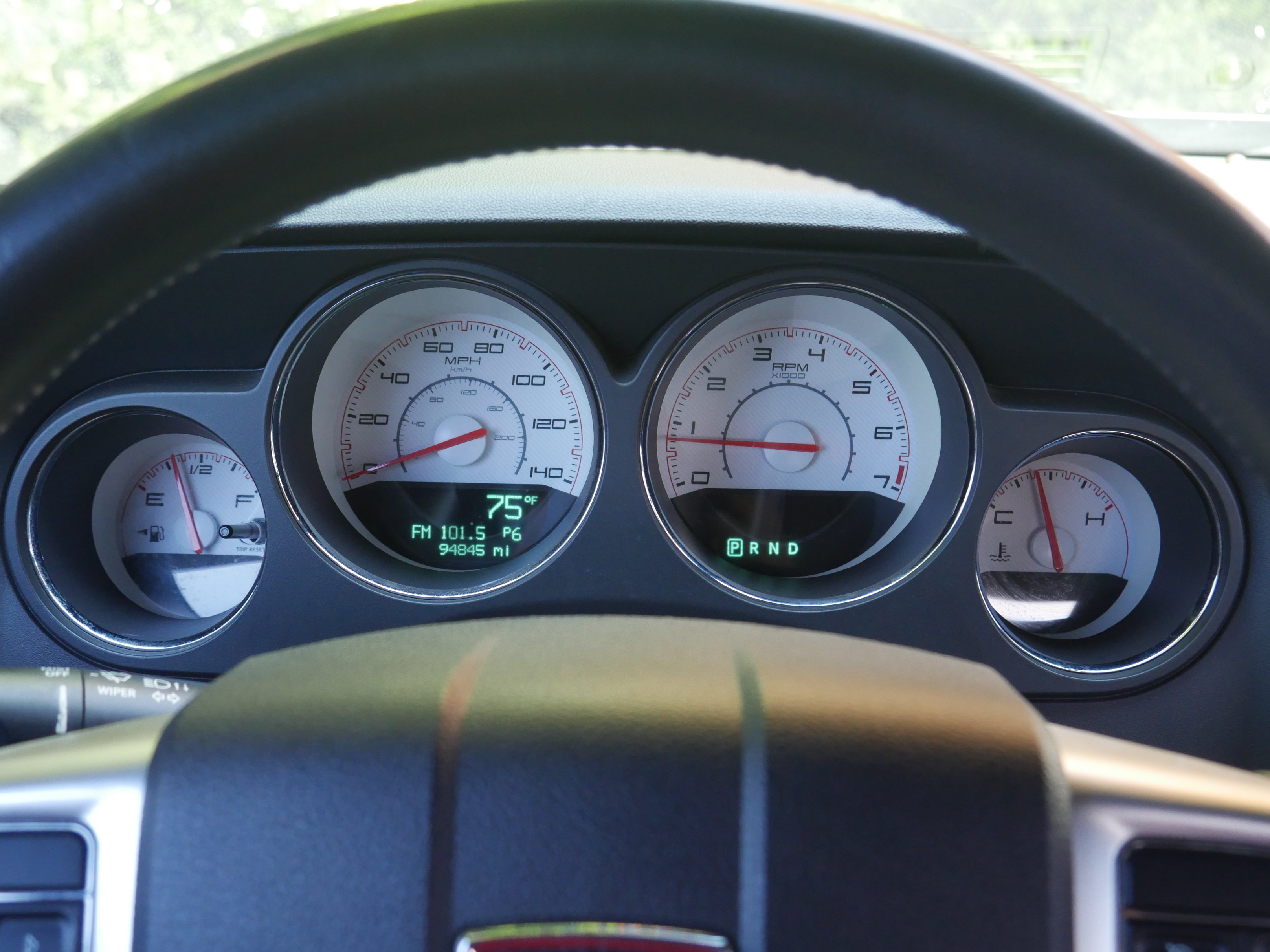 Used 2013 Dodge Challenger SXT RWD image 7