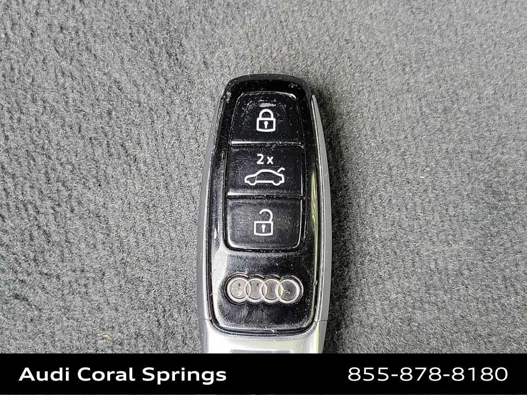 Used 2021 Audi A8 L 3.0T w/ Executive Plus Package AWD/4WD image 28