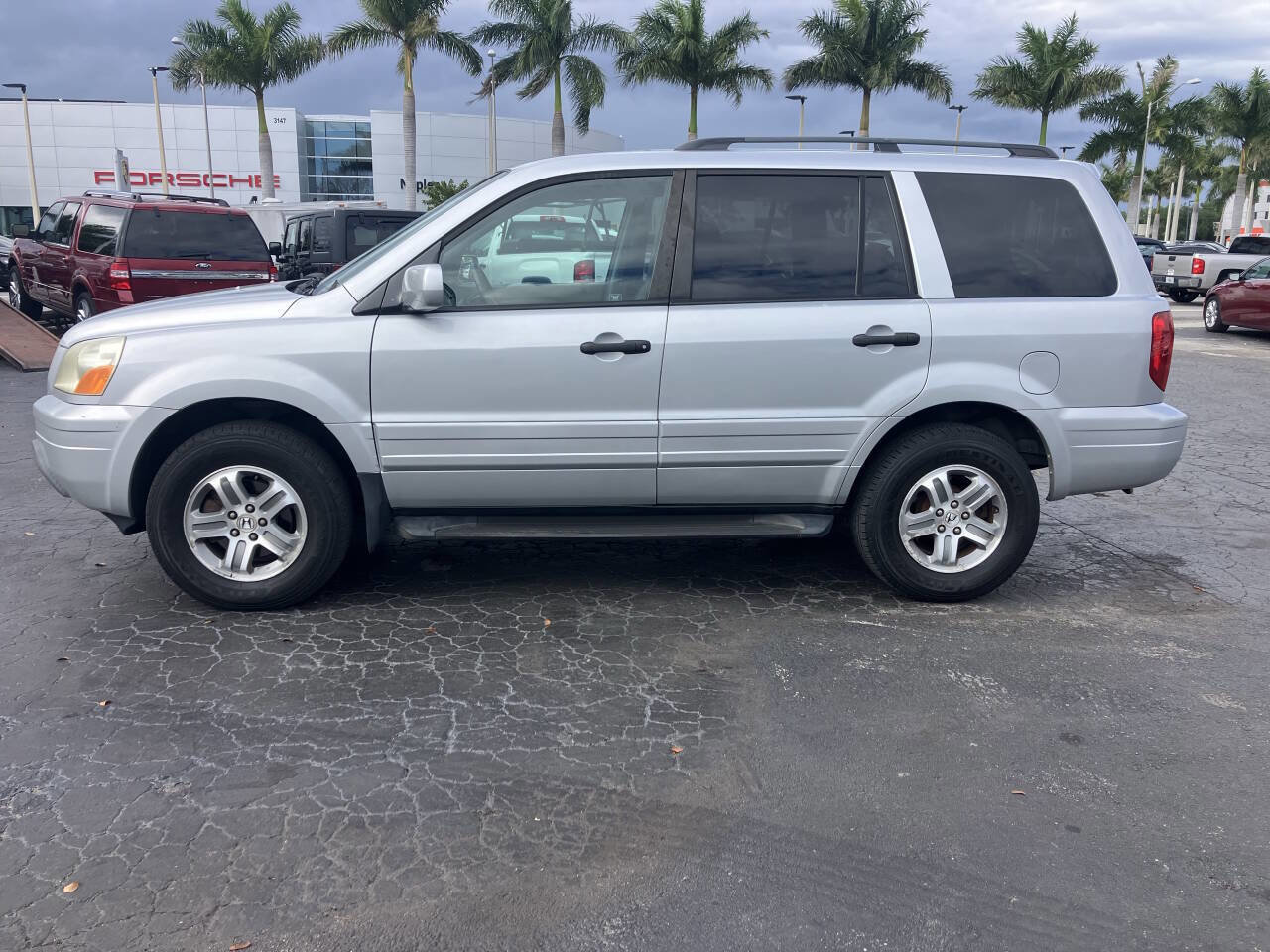 Used 2004 Honda Pilot EX image 3