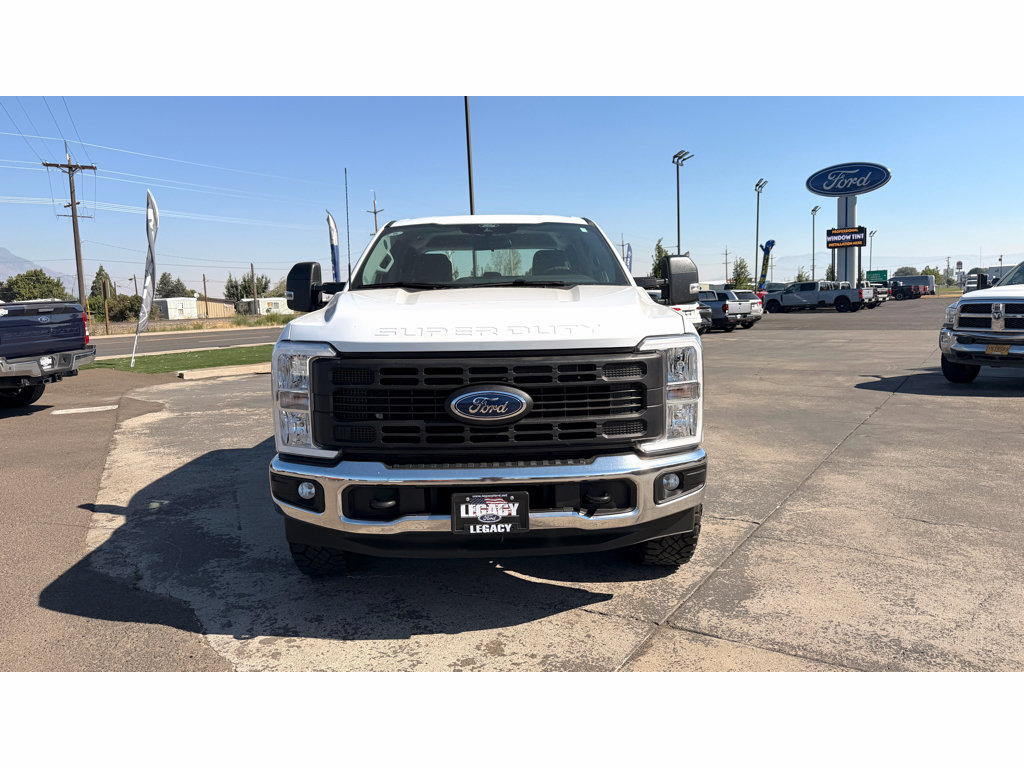 Used 2026 Ford F350 XL w/ XL Off-Road Package AWD/4WD image 5