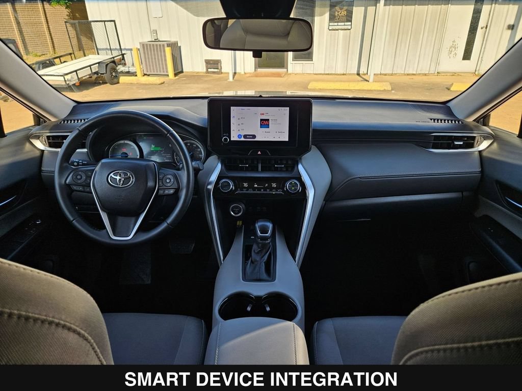 Used 2023 Toyota Venza LE AWD/4WD image 19