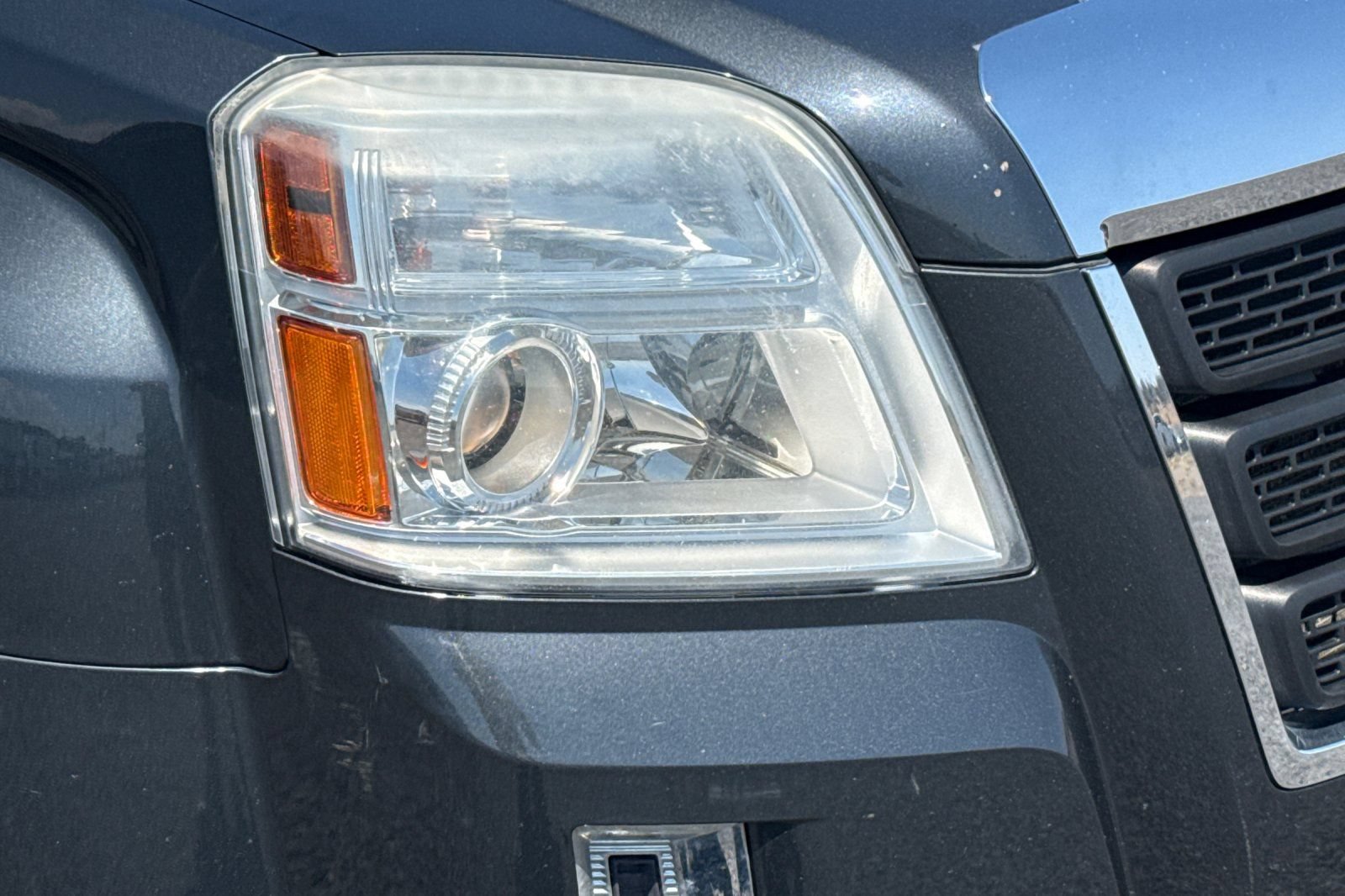 Used 2010 GMC Terrain SLT AWD/4WD image 42
