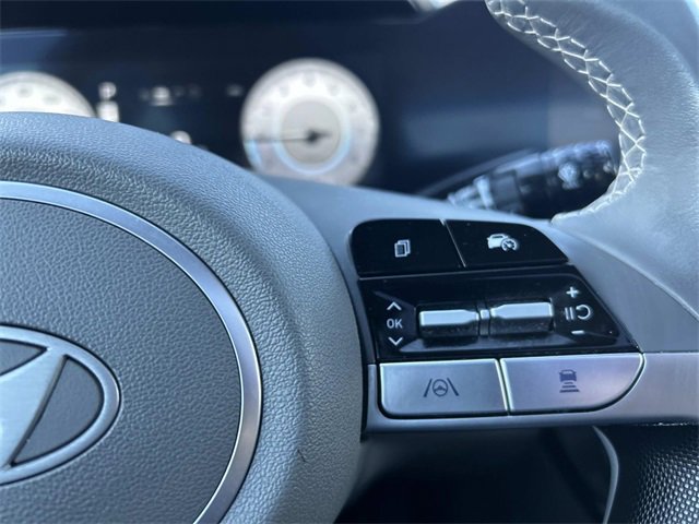 Certified 2024 Hyundai Elantra SEL w/ Convenience Package image 24