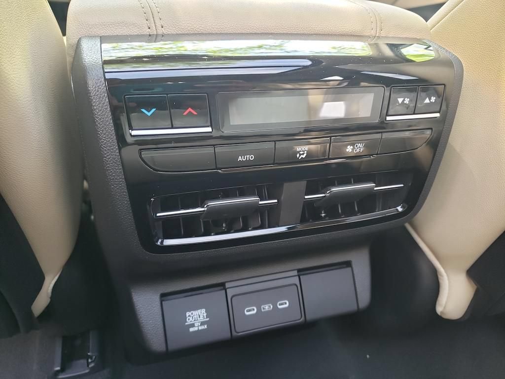 New 2026 Acura MDX SH-AWD image 7
