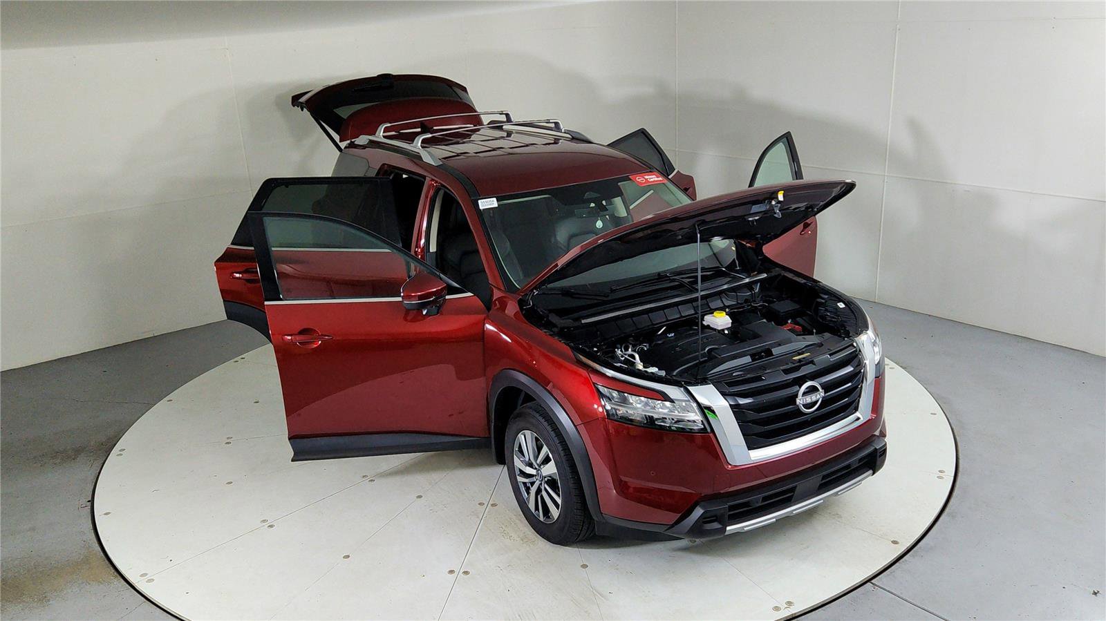 Used 2024 Nissan Pathfinder SL image 45