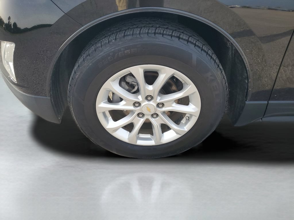 Used 2019 Chevrolet Equinox LS w/ LS Convenience Package FWD image 27