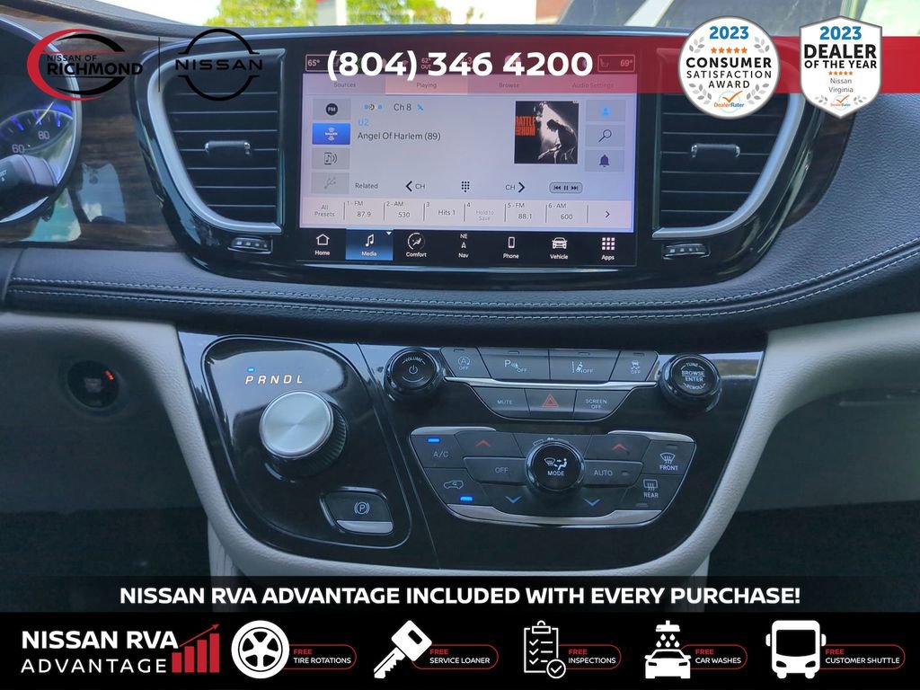 Used 2023 Chrysler Pacifica Limited image 19