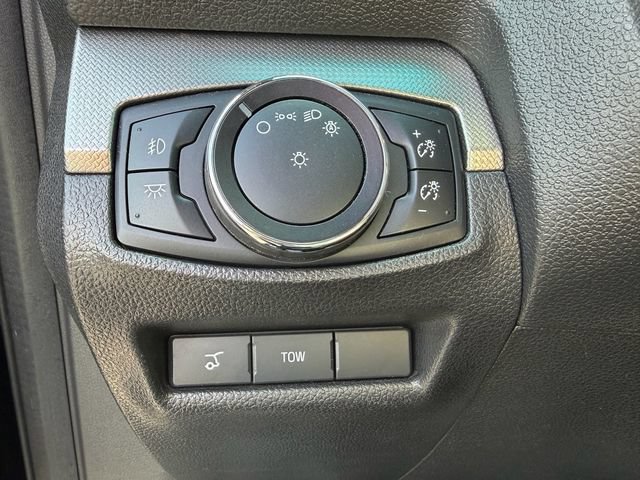 Used 2015 Ford Explorer Sport w/ Equipment Group 401A AWD/4WD image 24