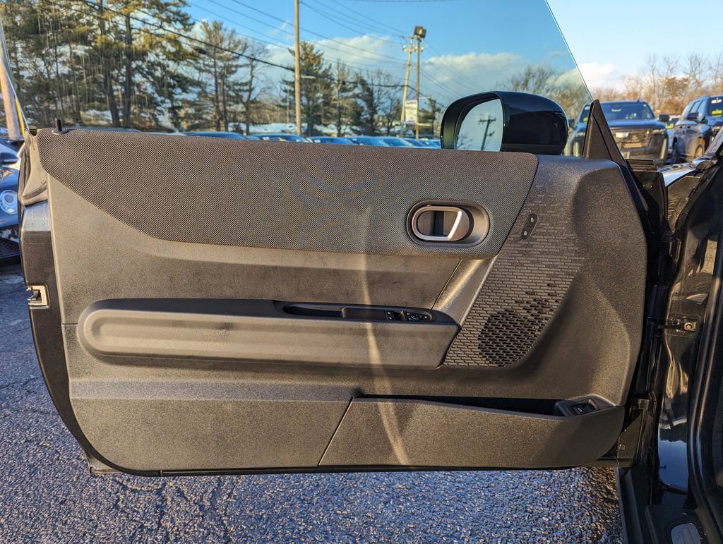 Used 2025 MINI Cooper S FWD image 11