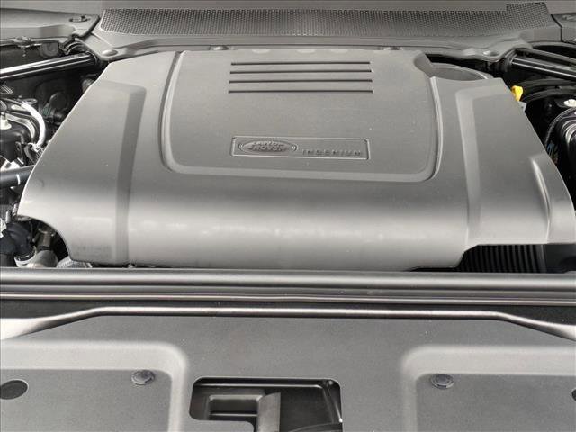 New 2026 Land Rover Discovery S image 19