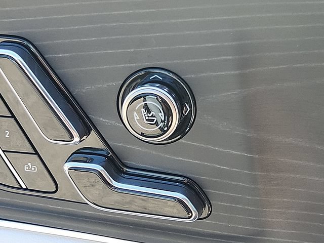 Certified 2024 Cadillac Lyriq Sport AWD/4WD image 26