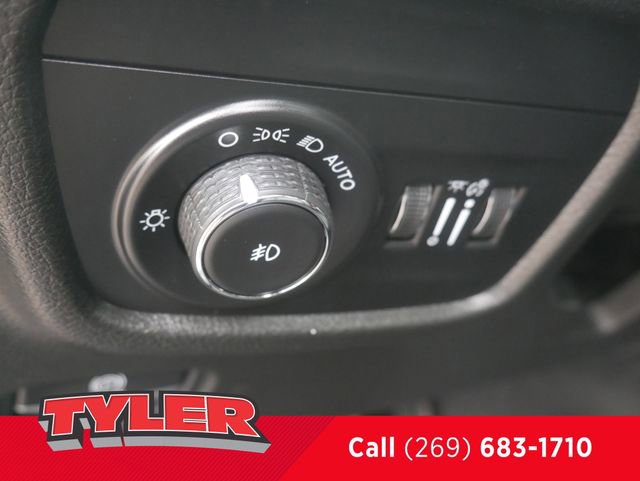 Used 2021 Jeep Grand Cherokee L Limited AWD/4WD image 24