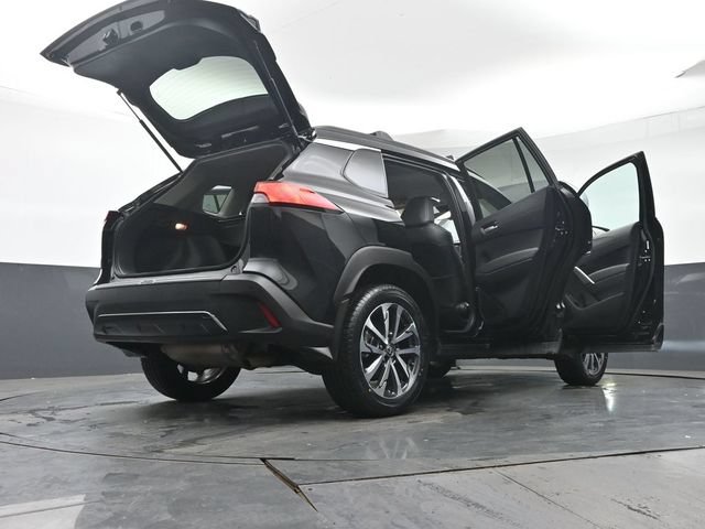 Certified 2022 Toyota Corolla Cross XLE w/ Black Badges Package (TMS) AWD/4WD image 51