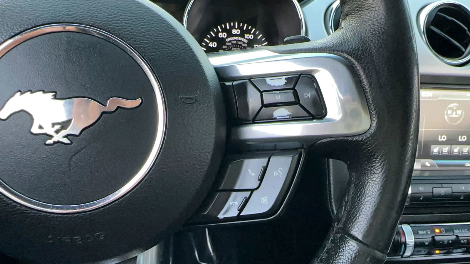 Used 2015 Ford Mustang Premium RWD image 18