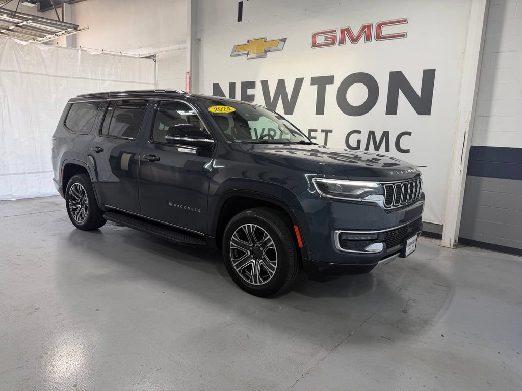 Used 2024 Jeep Wagoneer Series II AWD/4WD image 2