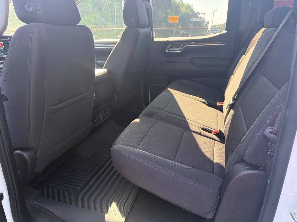 Certified 2024 Chevrolet Silverado 1500 LT AWD/4WD image 12