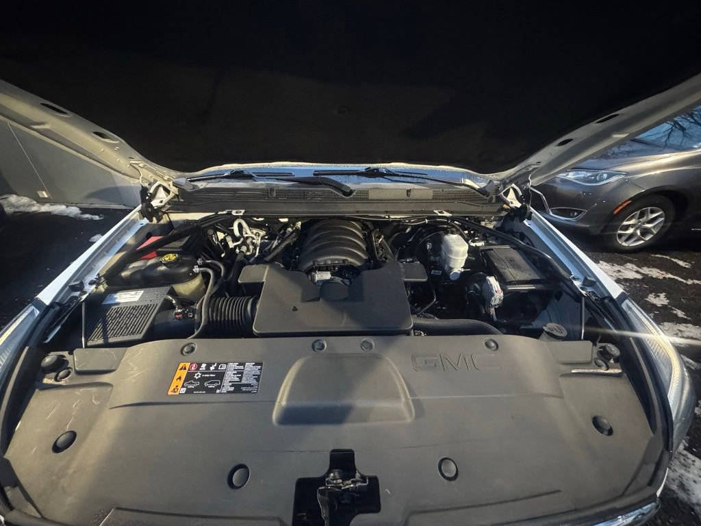 Used 2019 GMC Yukon Denali w/ Denali Ultimate Package image 18