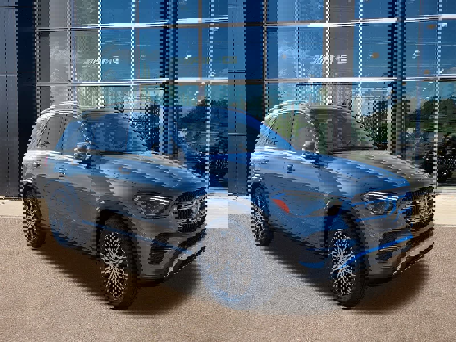 New 2026 Mercedes-Benz GLE 350 4MATIC image 4