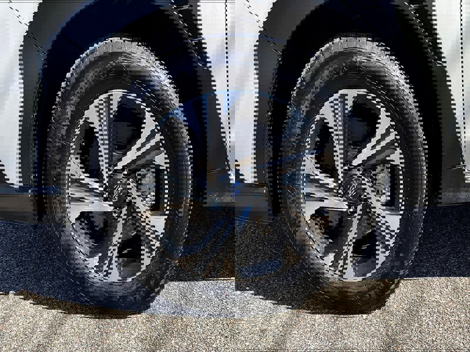 Used 2025 Subaru Crosstrek 2.0i Premium image 7