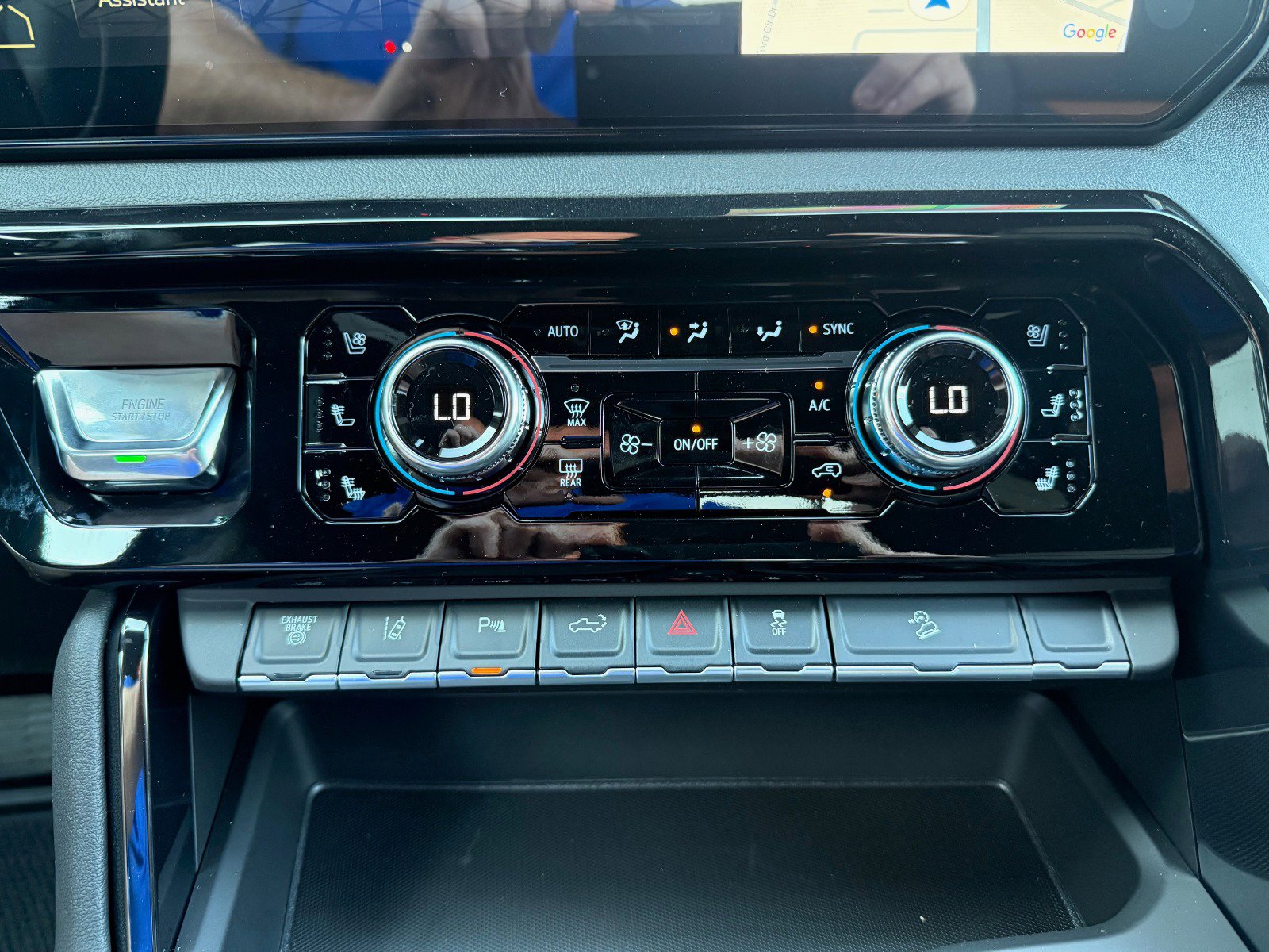 New 2026 GMC Sierra 2500 AT4 w/ AT4 Premium Plus Package image 26