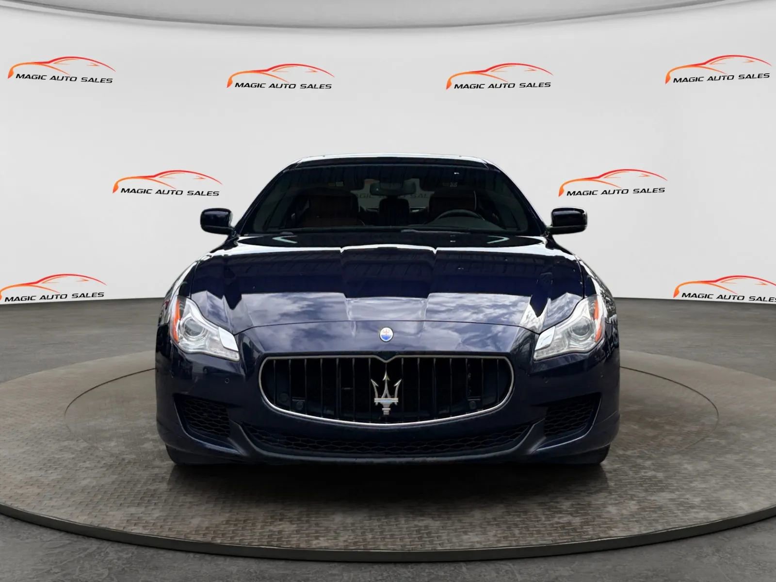 Used 2015 Maserati Quattroporte S Q4 AWD/4WD image 2