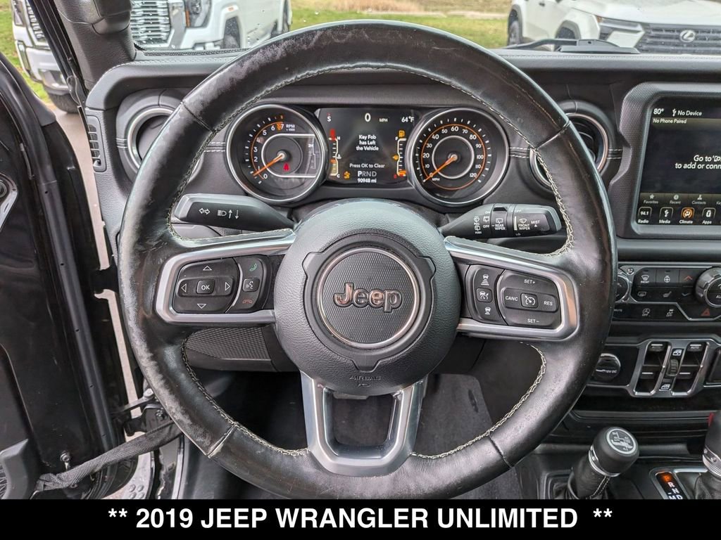 Used 2019 Jeep Wrangler Unlimited Sahara AWD/4WD image 16