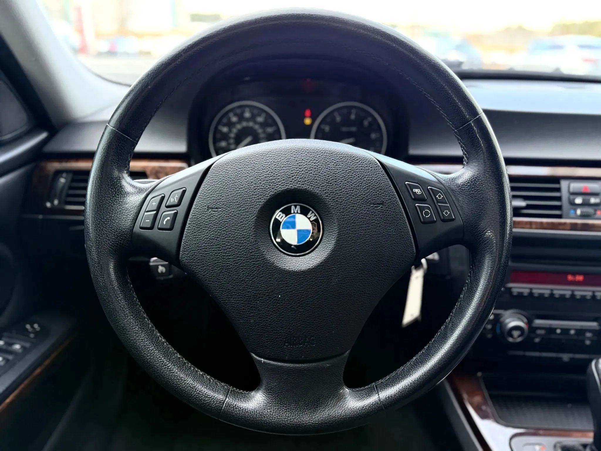 Used 2011 BMW 328i xDrive Sedan image 25