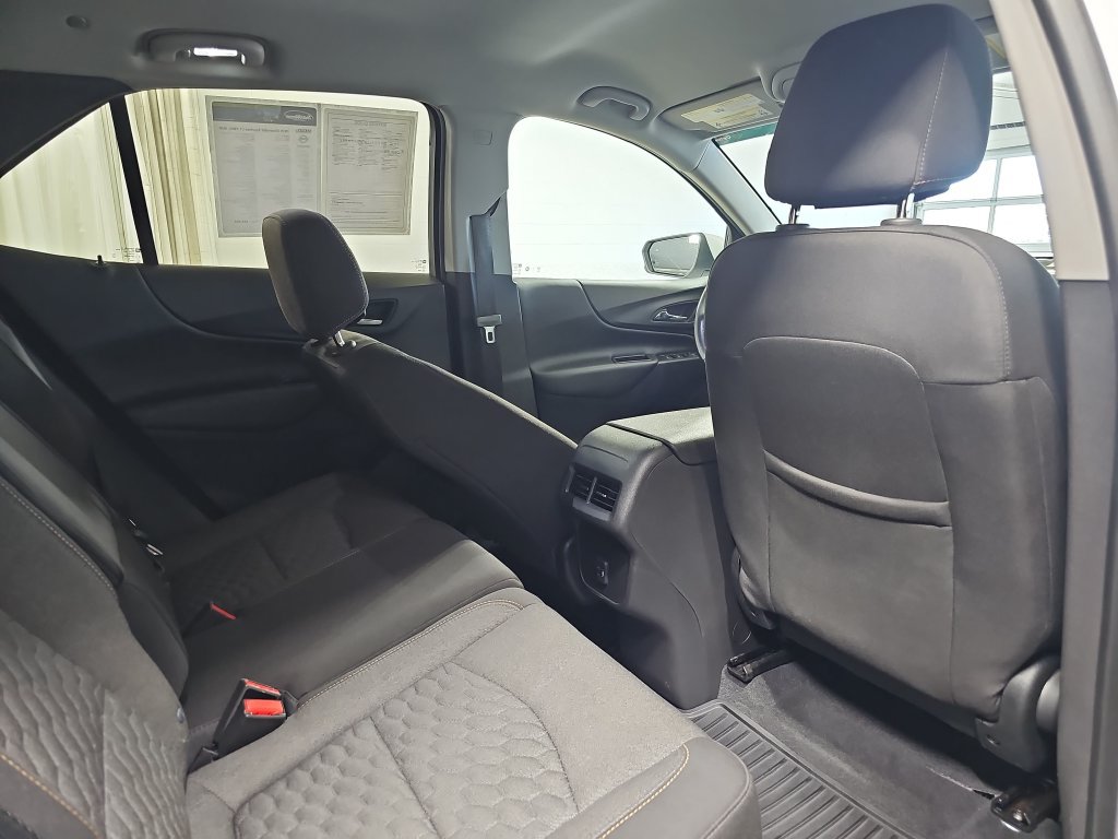 Used 2019 Chevrolet Equinox LT w/ Driver Convenience Package FWD image 14