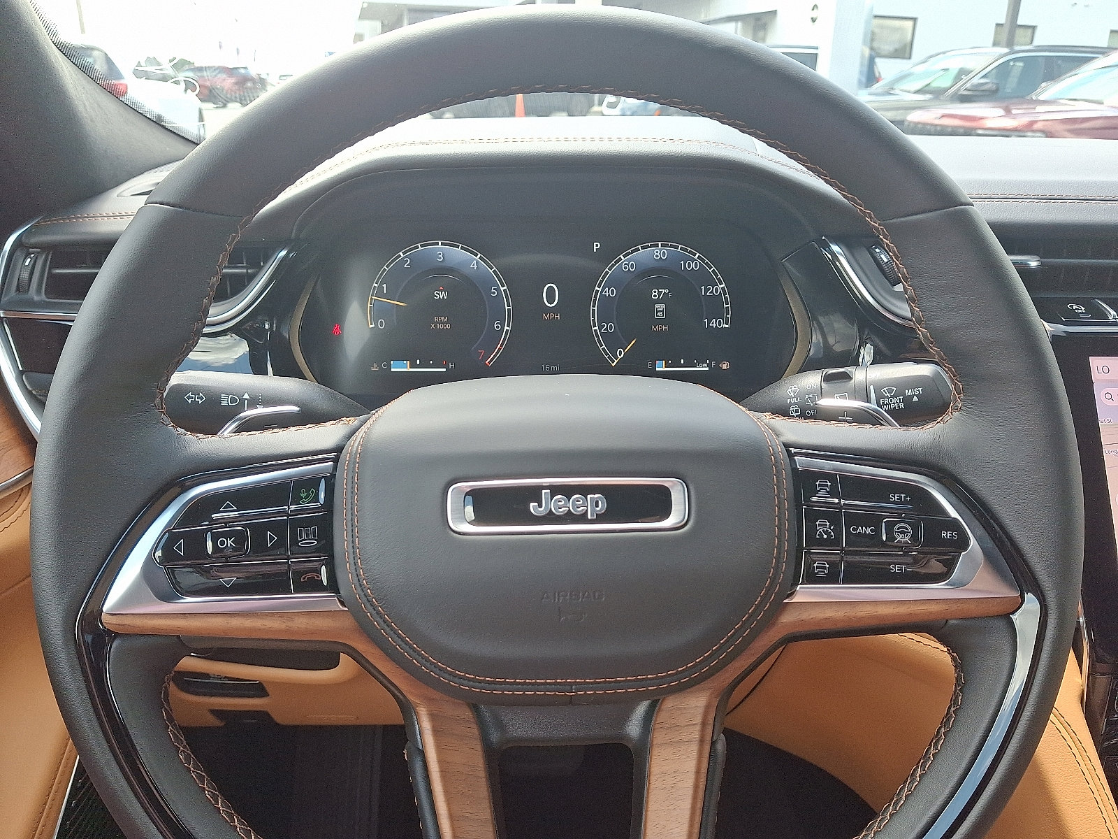 New 2025 Jeep Grand Cherokee L Summit image 11