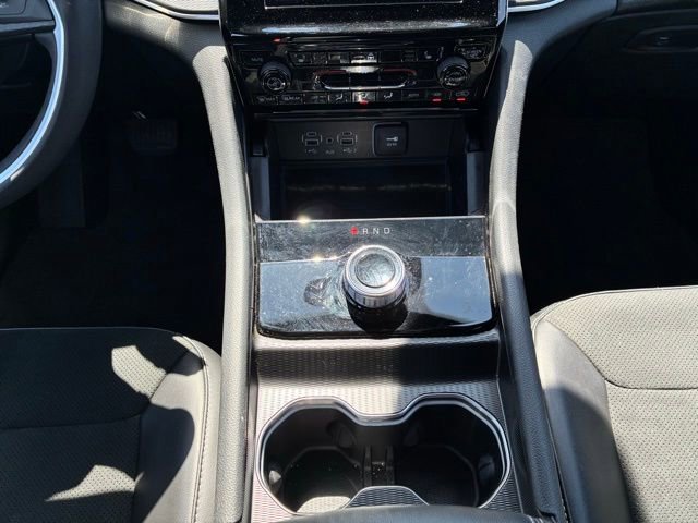 Used 2024 Jeep Grand Cherokee Altitude AWD/4WD image 14