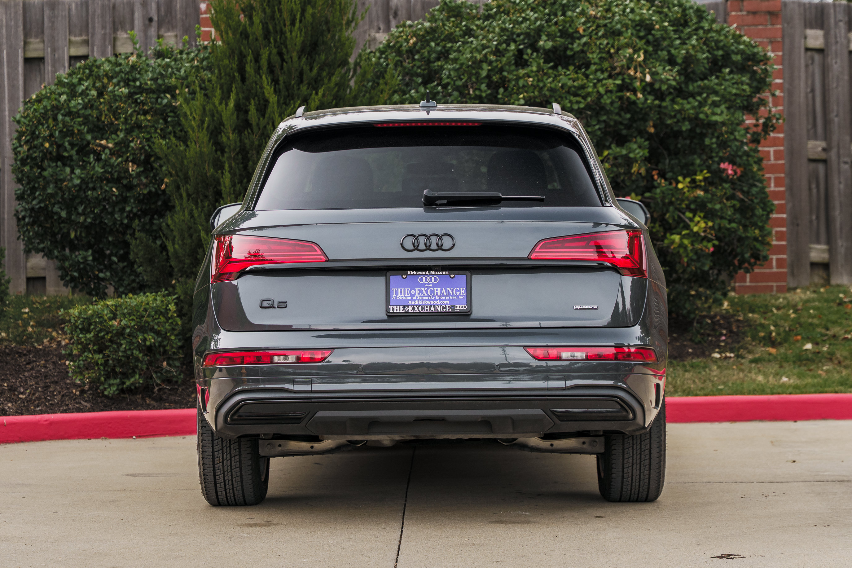 Used 2024 Audi Q5 2.0T Premium Plus w/ Premium Plus Package AWD/4WD image 26