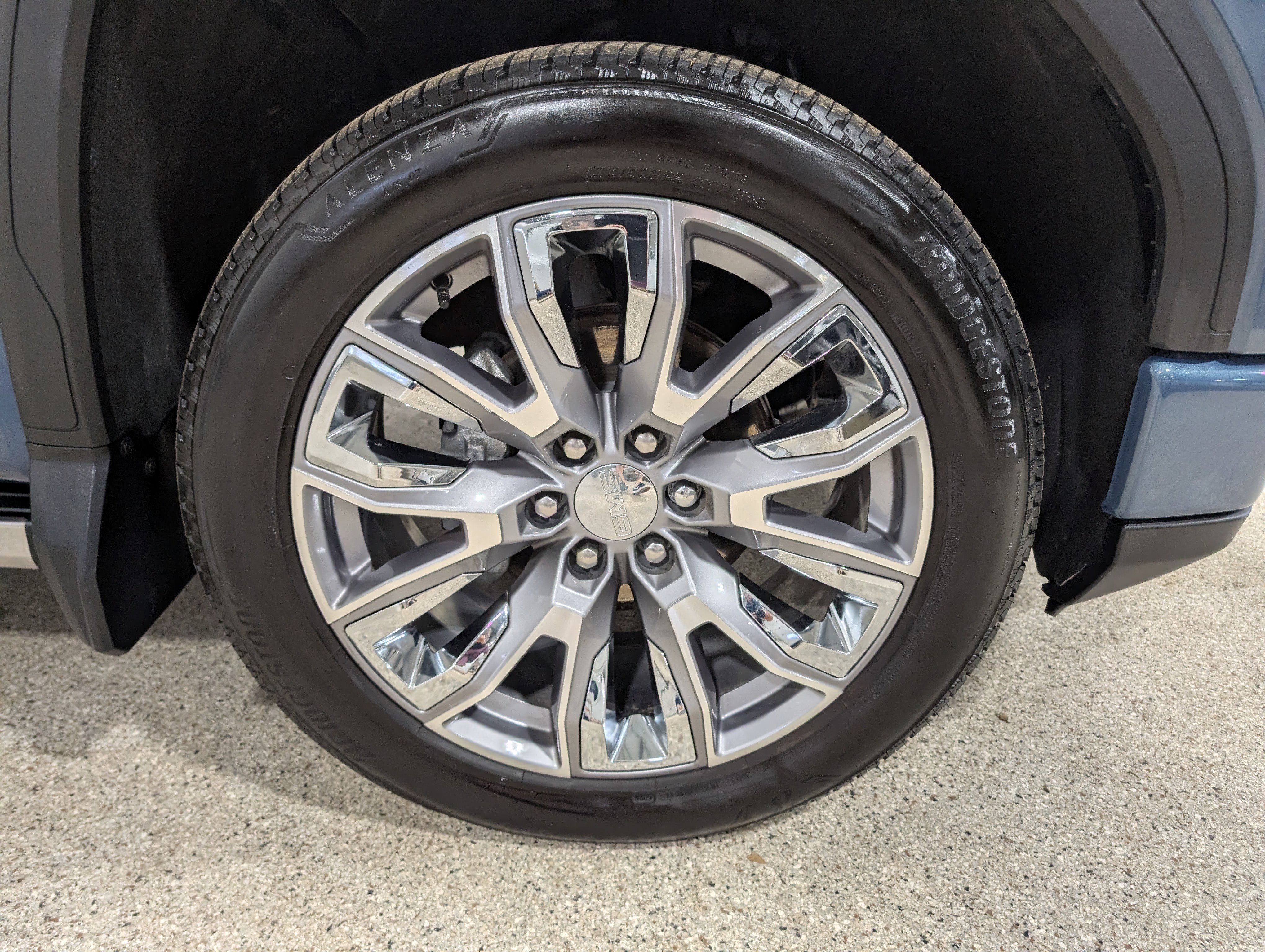 Used 2025 GMC Sierra 1500 Denali w/ Denali Reserve Package image 14