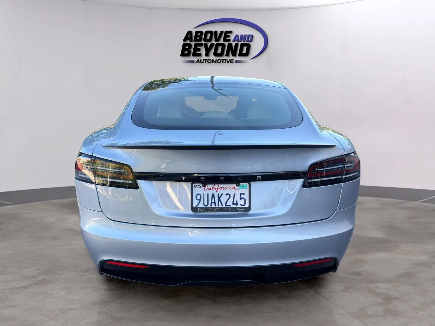 Used 2025 Tesla Model S AWD/4WD image 9
