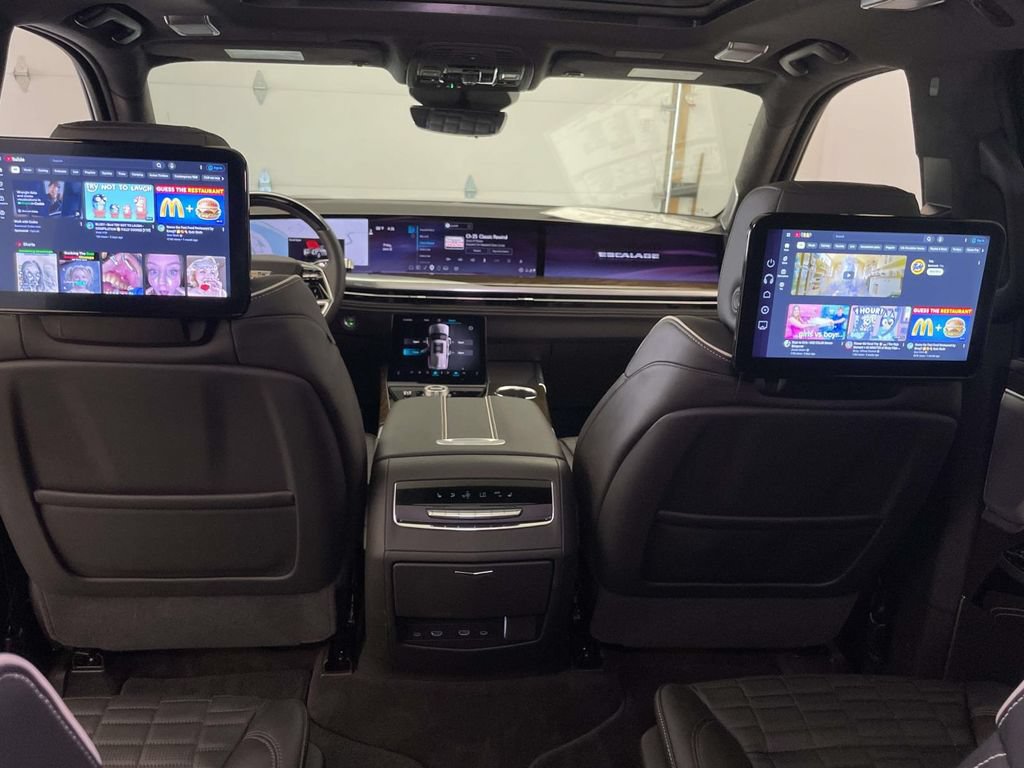 Used 2026 Cadillac Escalade Platinum Sport w/ LPO, ONYX Package AWD/4WD image 27