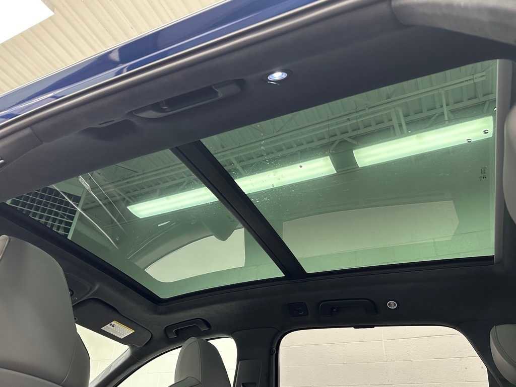 Used 2025 Audi SQ7 Prestige w/ Prestige Package image 41