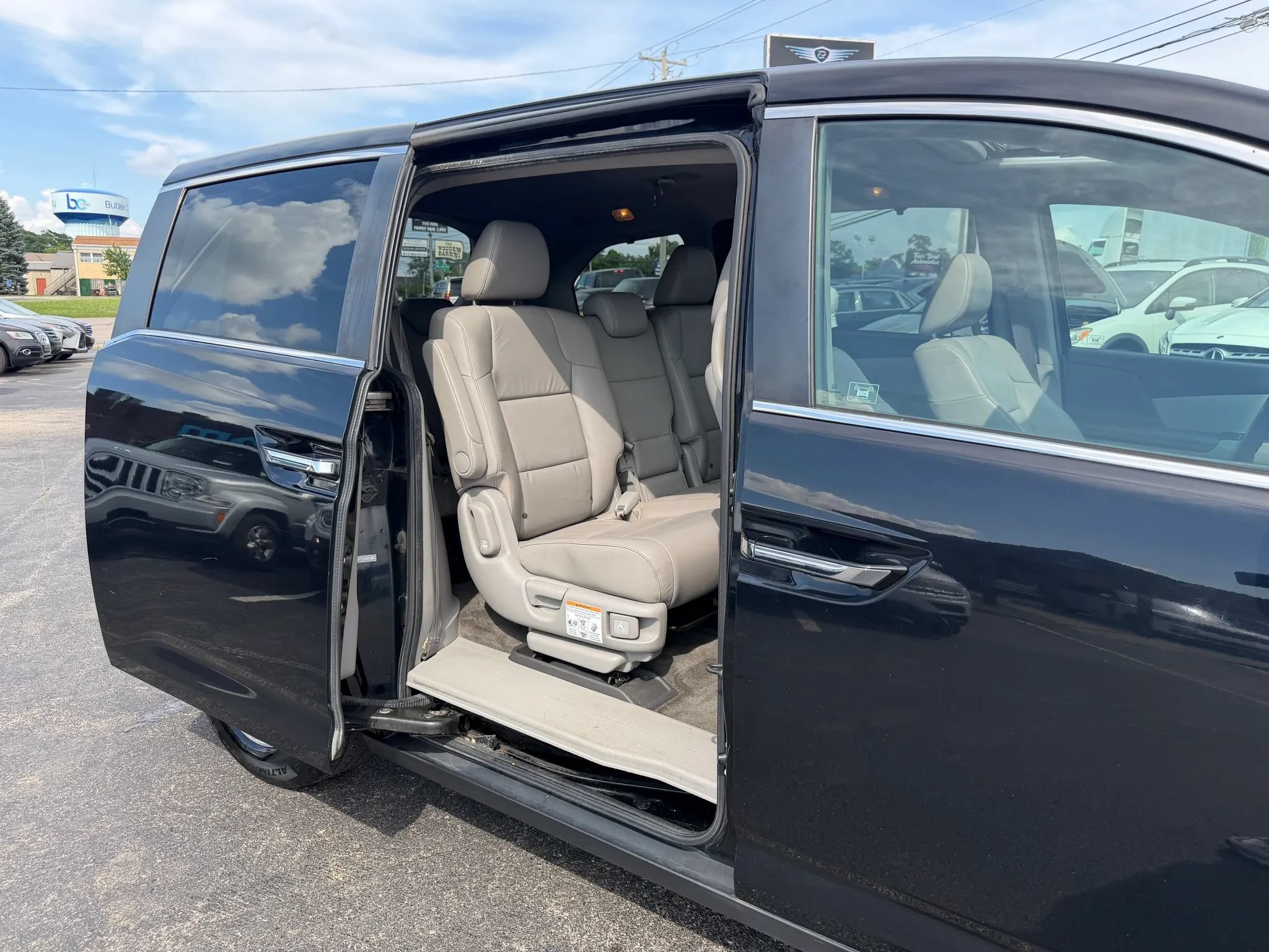 Used 2012 Honda Odyssey EX-L image 41