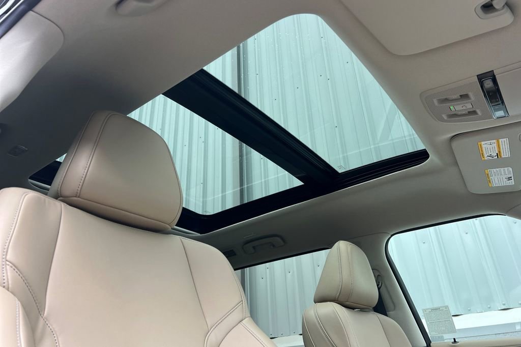 Used 2025 INFINITI QX80 Pure w/ Cargo Package image 18