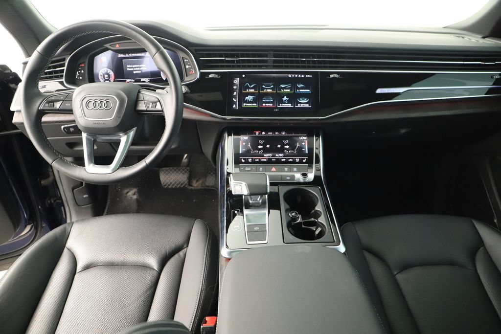 Used 2022 Audi Q8 Premium Plus AWD/4WD image 15