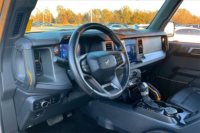 Used 2024 Ford Bronco Badlands image 17