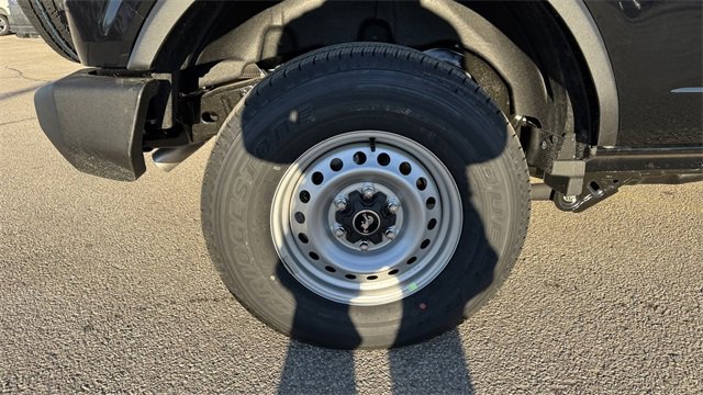 New 2025 Ford Bronco 4-Door image 9